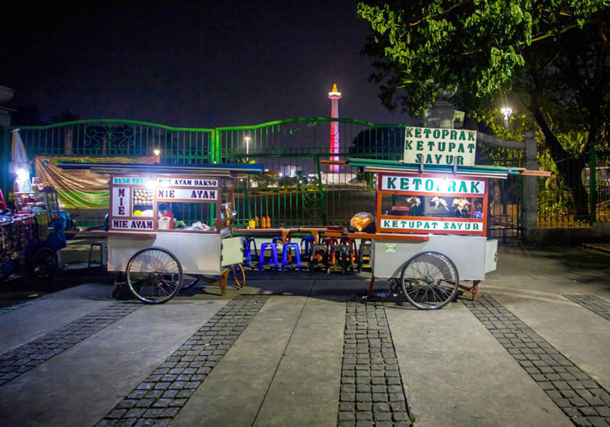 Malam di Jalan Pete: Kenikmatan Kuliner Tanpa Batas di Cilacap